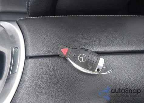 2016 Mercedes-Benz C 300 from USA, damaged, VIN 55SWF4JB8GU098155